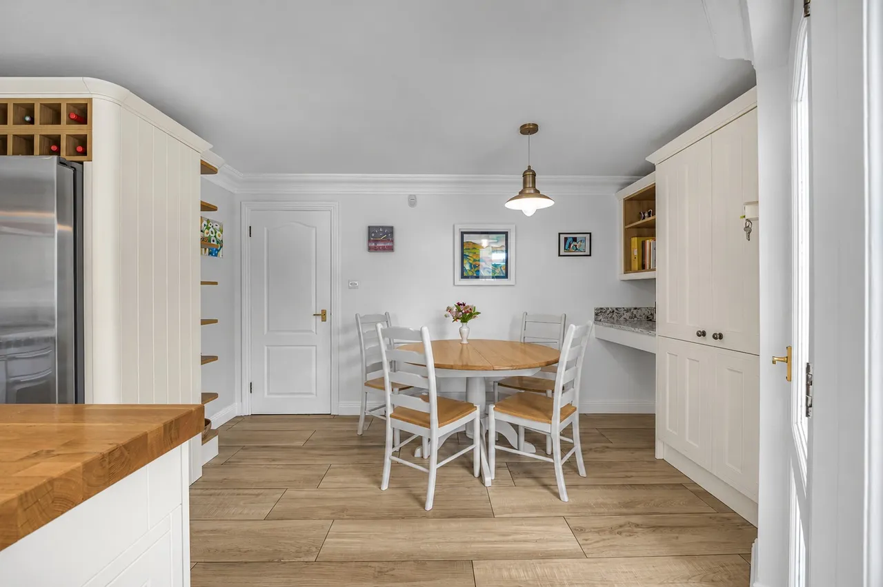 Mill Road, Cardiff, CF14, photo 14