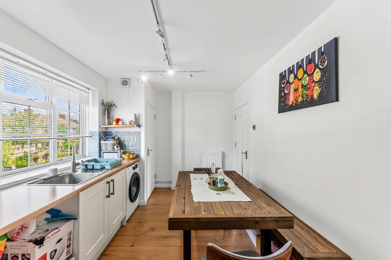 Langdon Road, Morden, photo 12