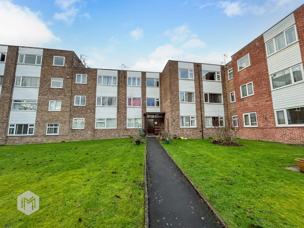 1 bed flat for sale — Pole Lane Court, Pole Lane, Bury, BL9 8QD