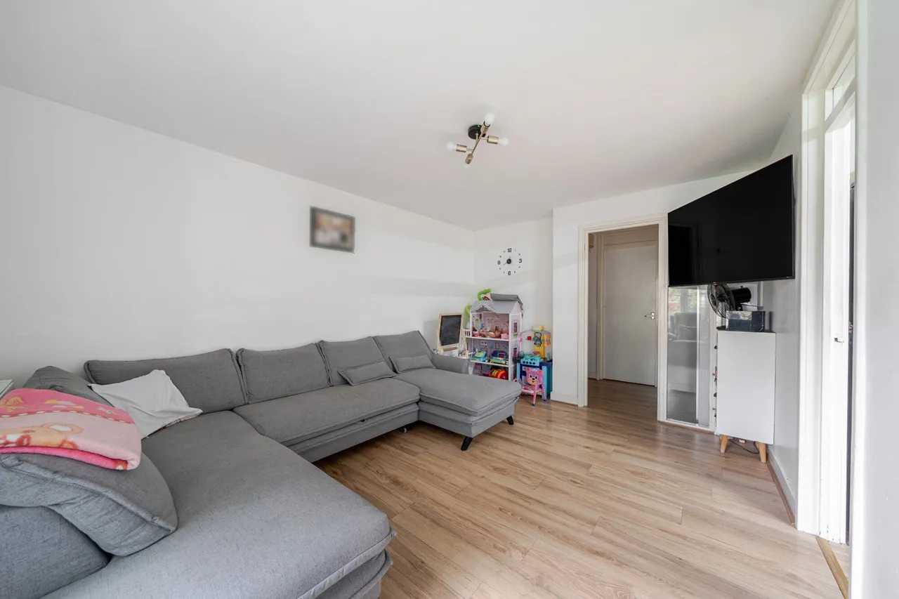 Callaghan Close, SE13, photo 11