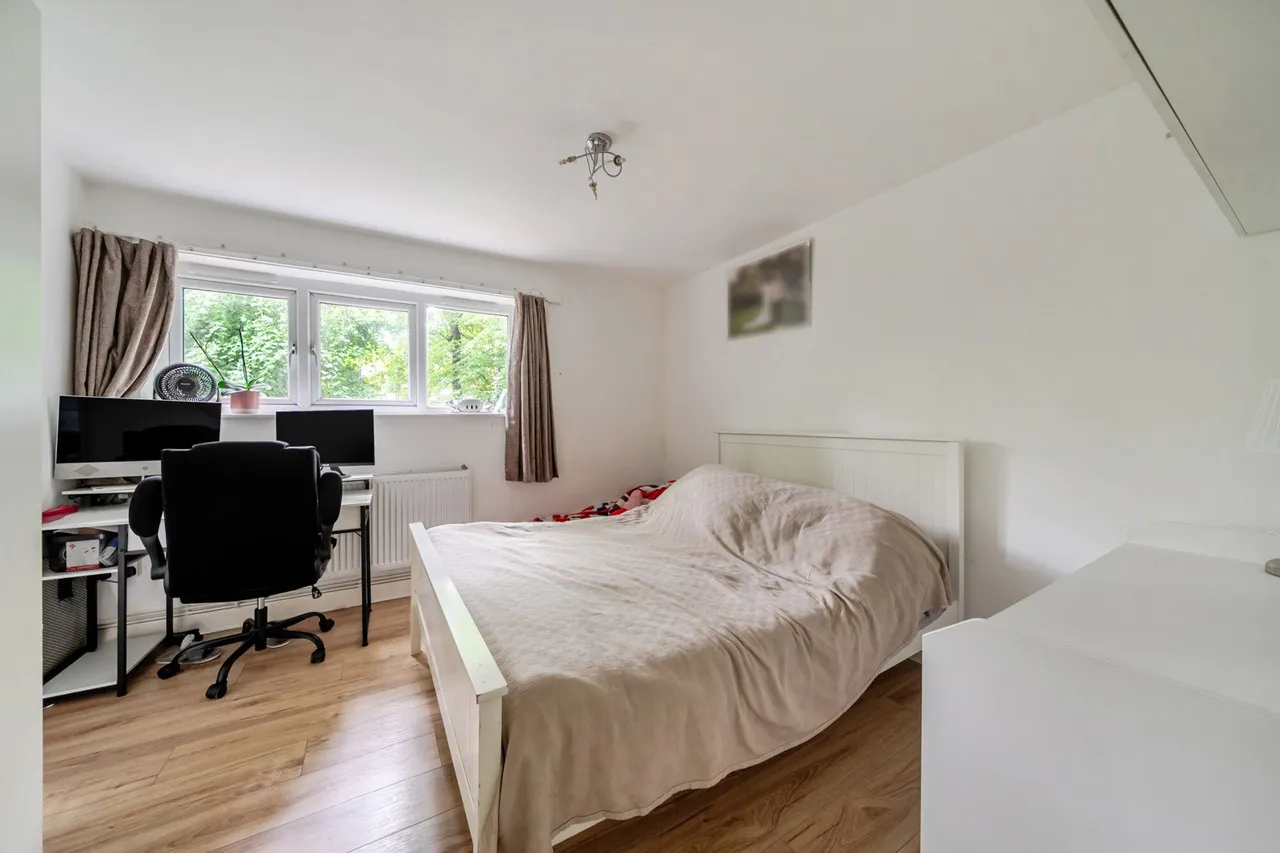 Callaghan Close, SE13, photo 4