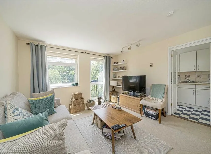 Harrowdene Gardens, Teddington, TW11, photo 4