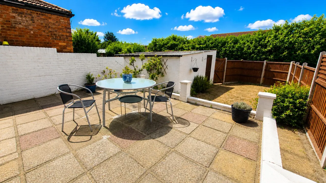 East Road, Chadwell Heath, RM6, photo 4