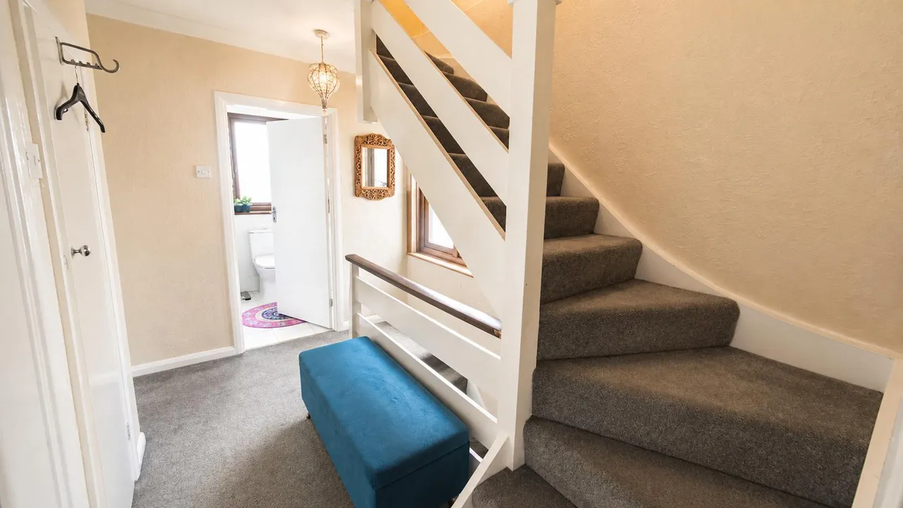 East Road, Chadwell Heath, RM6, photo 15
