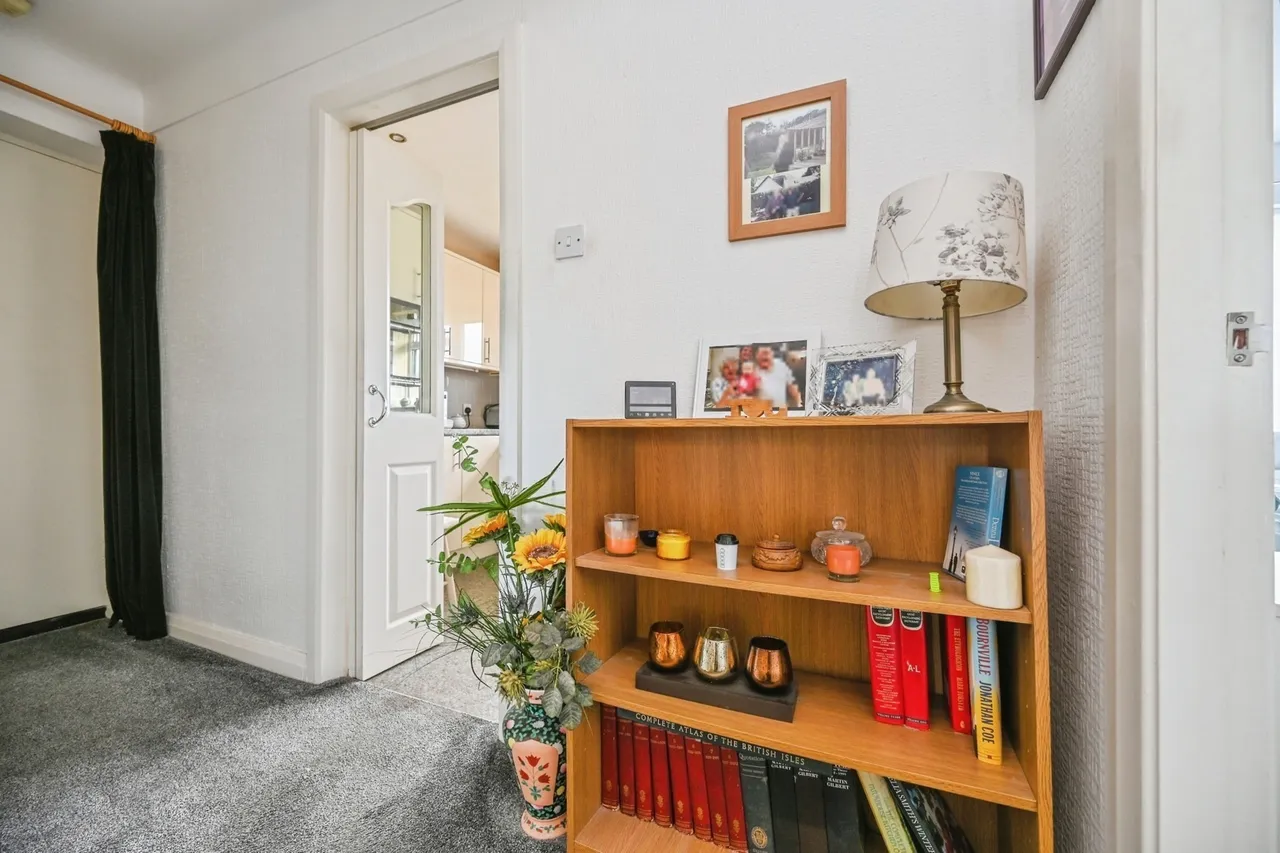 Phillips Lane, Formby, L37, photo 3
