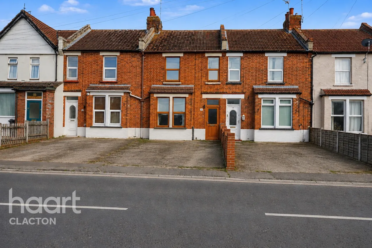4 bed house for sale, Old Road, Clacton-On-Sea, CO15