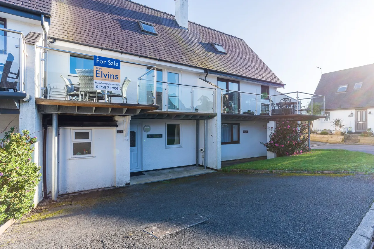 4 bed house for sale — 234, Cae du Village, Abersoch, Pwllheli, Gwynedd, LL53 7DZ