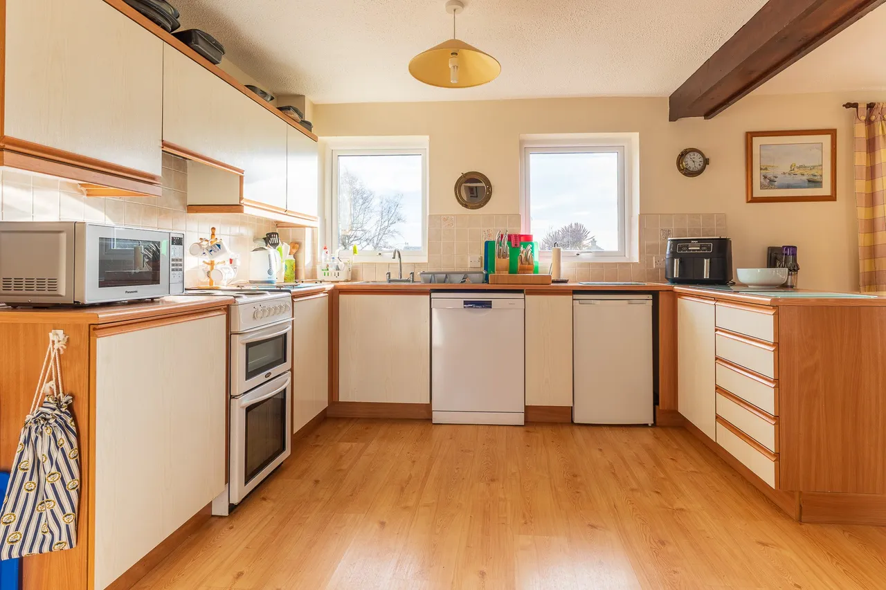 234, Cae du Village, Abersoch, Pwllheli, Gwynedd, LL53 7DZ, photo 8