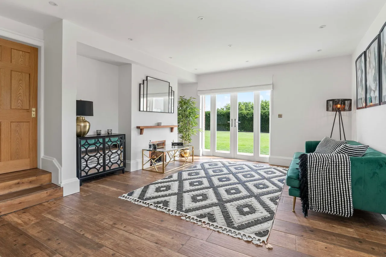 Hare Street, Buntingford, SG9, photo 11