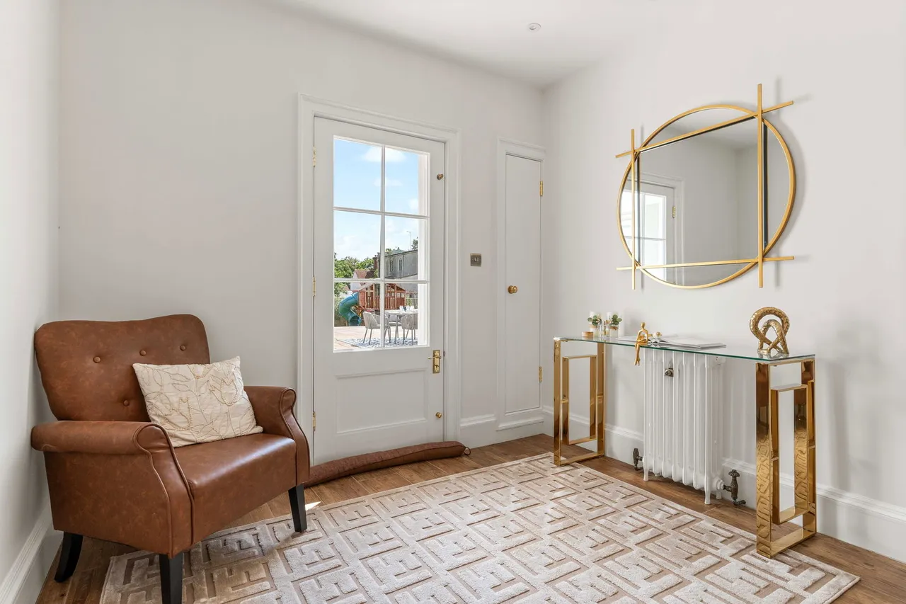 Hare Street, Buntingford, SG9, photo 22