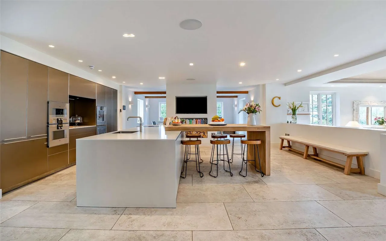 Hollins Hill, Utkinton, CW6, photo 5