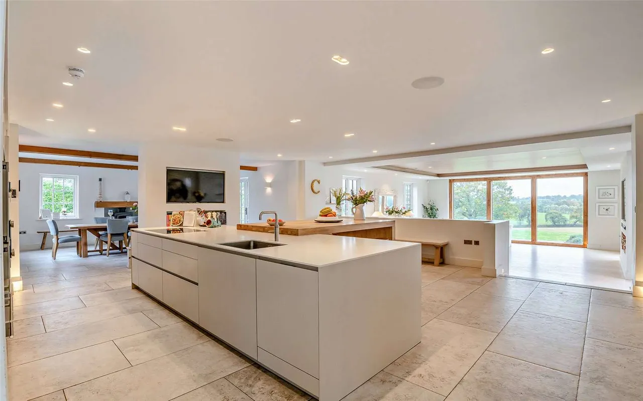 Hollins Hill, Utkinton, CW6, photo 4