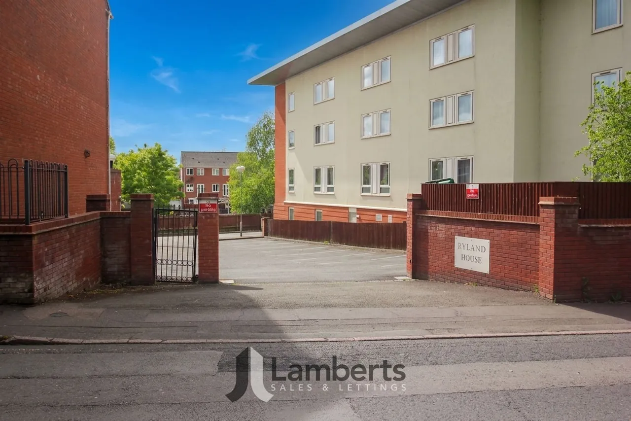5 Ryland House Hewell Road, Redditch, photo 11