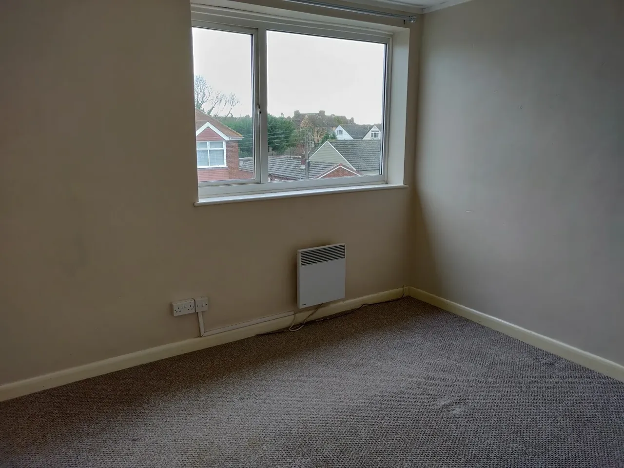 The Broadway, Sheerness, ME12, photo 5