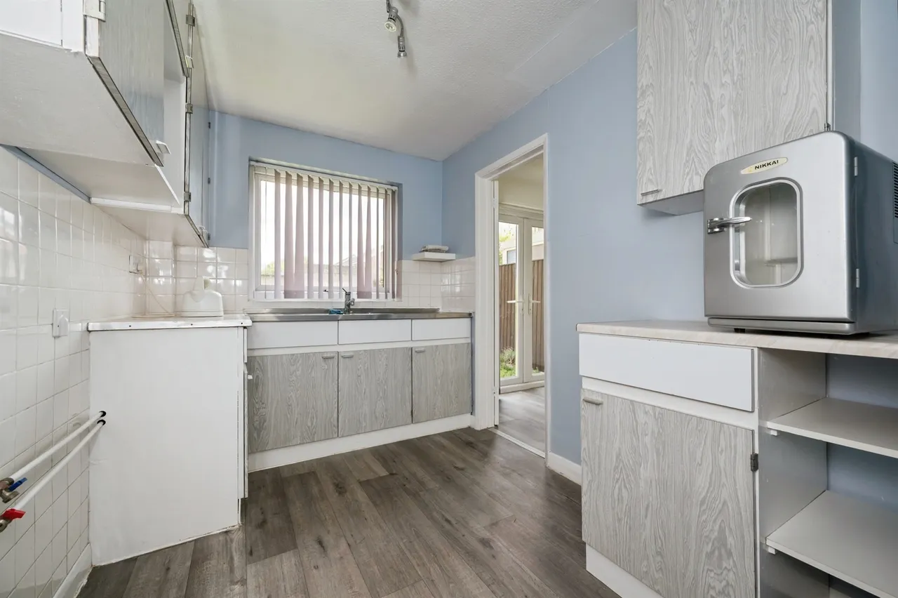Royston Avenue, Eastleigh, photo 6