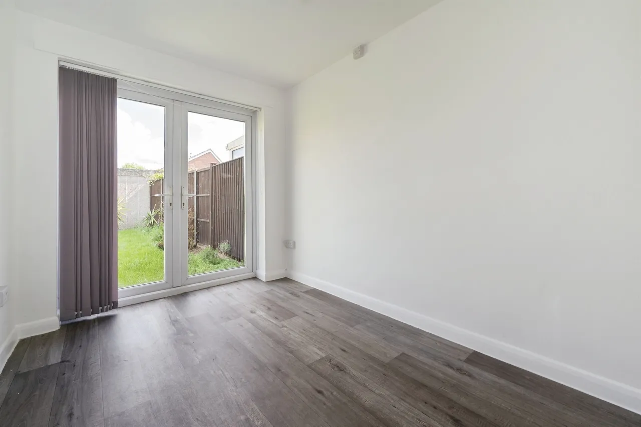 Royston Avenue, Eastleigh, photo 5