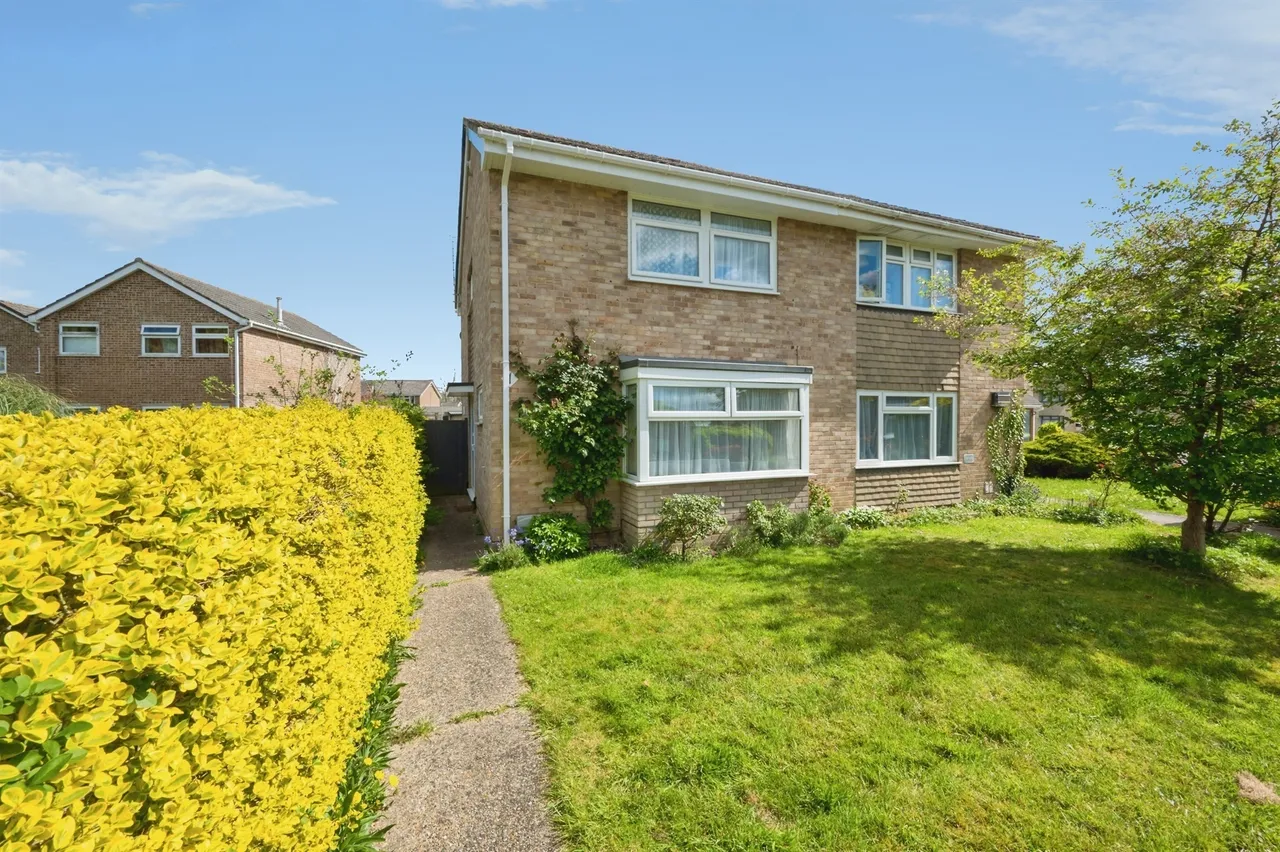 3 bed house for sale — Royston Avenue, Eastleigh