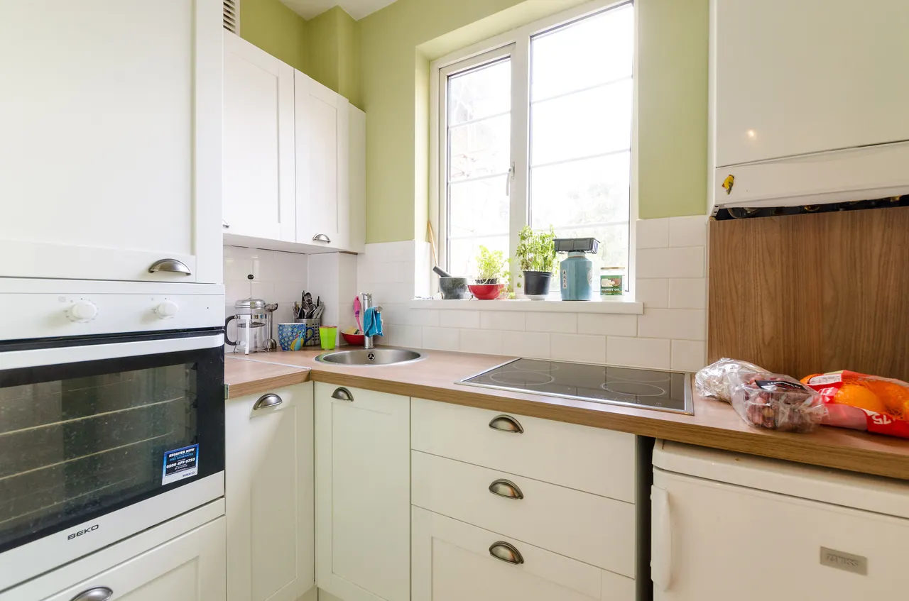2 Clark House, 65a Sidney Street, London, photo 5