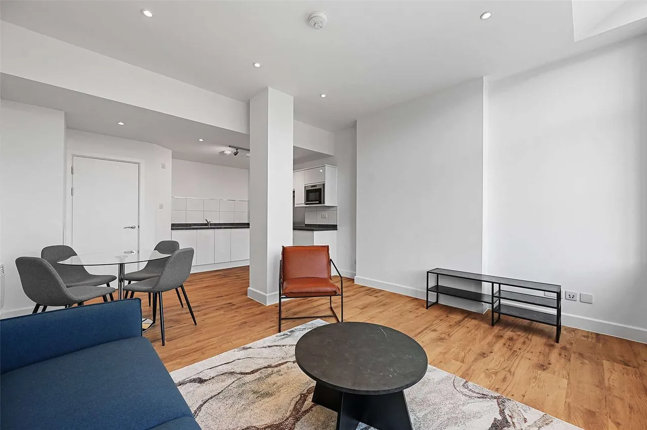 West Smithfield, London, EC1A, photo 12