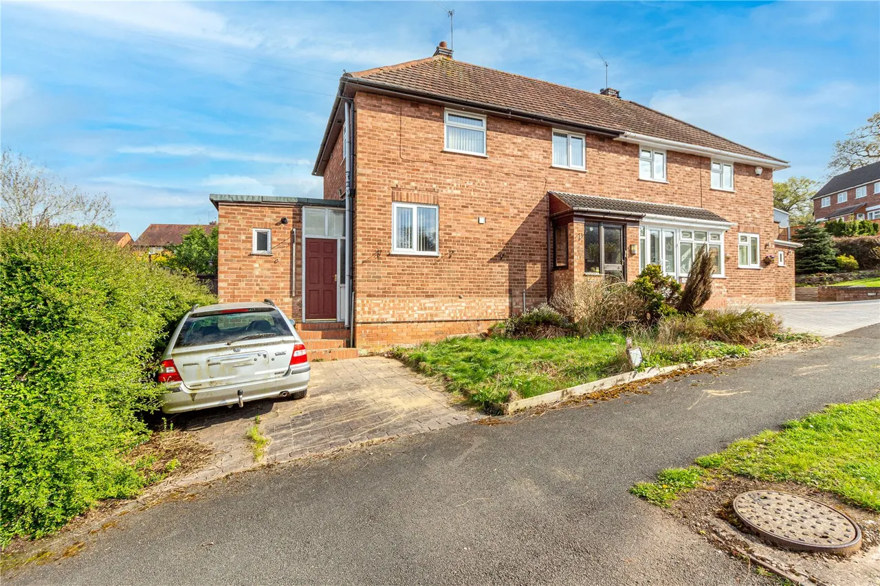 3 bed house for sale — Myrtle Avenue, Redditch, Worcestershire, B98 7EL