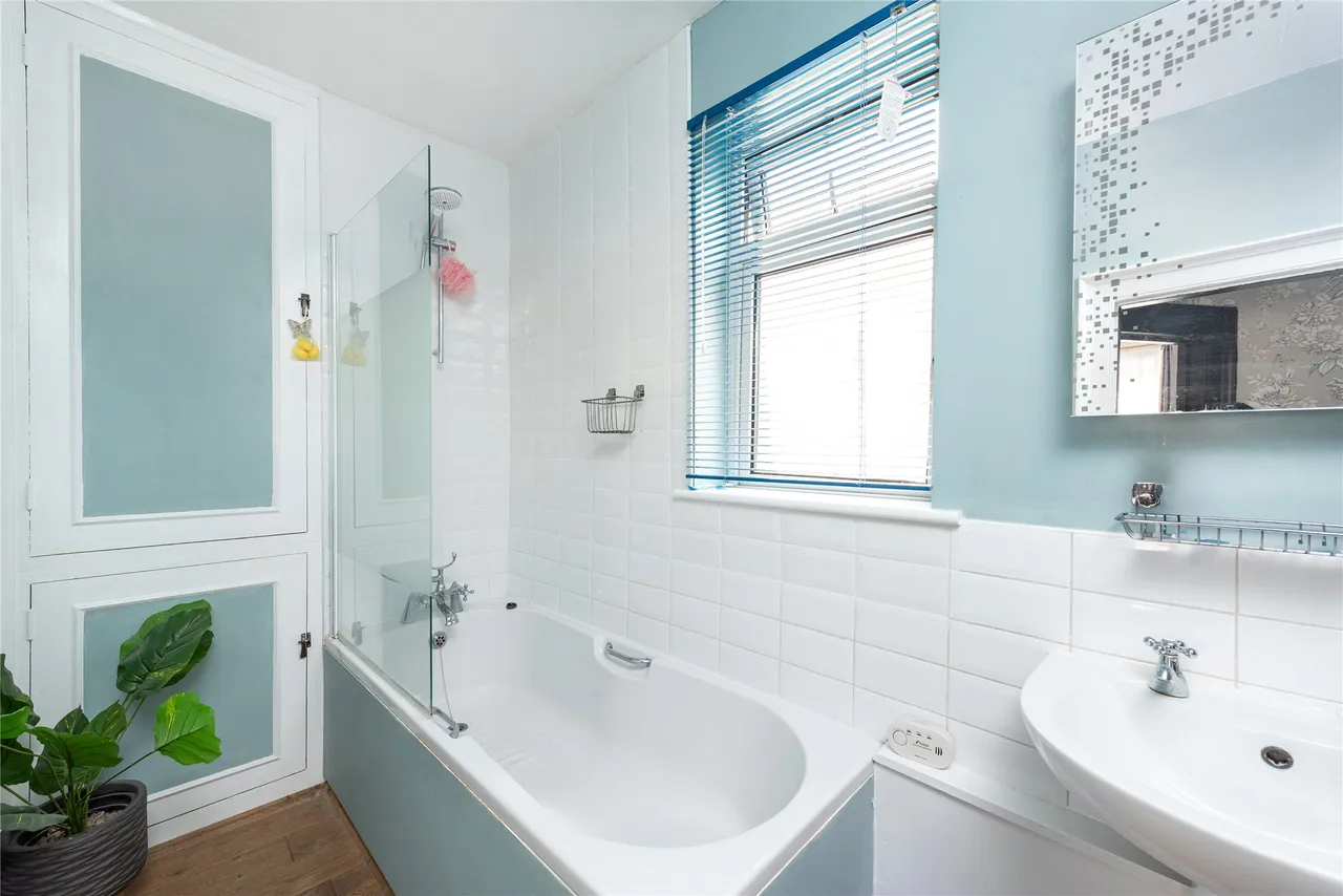 West Street, Buckingham, MK18, photo 13