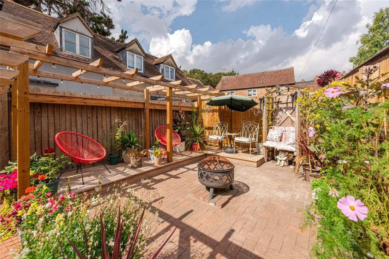 West Street, Buckingham, MK18, photo 26