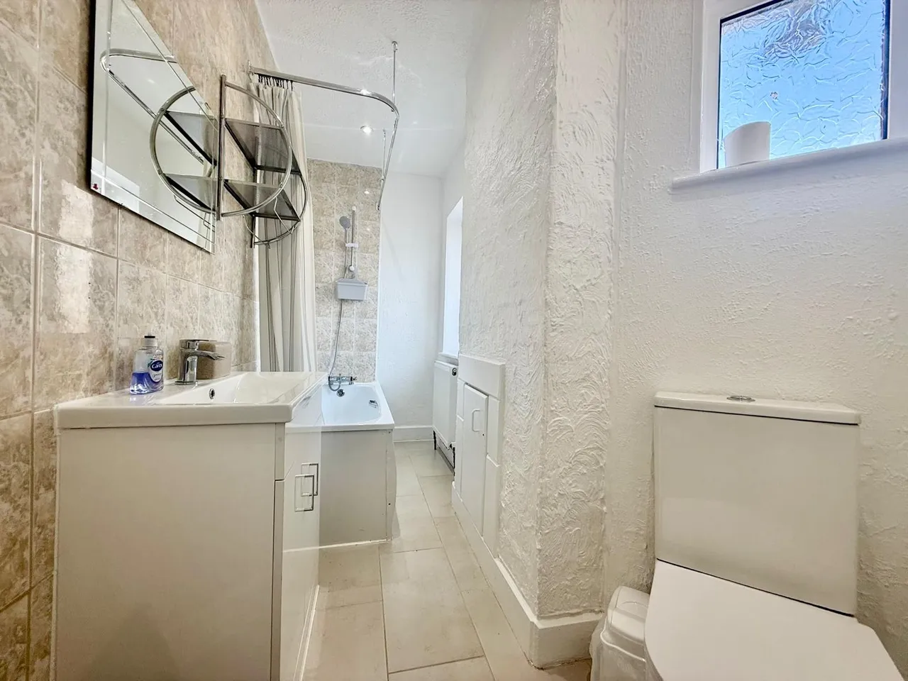 Gainsborough Road, Dagenham, RM8, photo 11