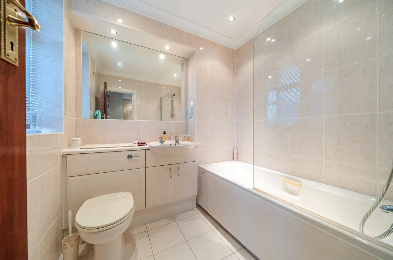 Farnborough Park, Orpington, photo 17
