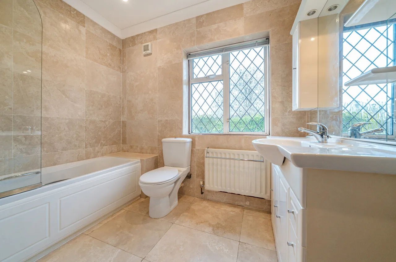 Farnborough Park, Orpington, photo 18