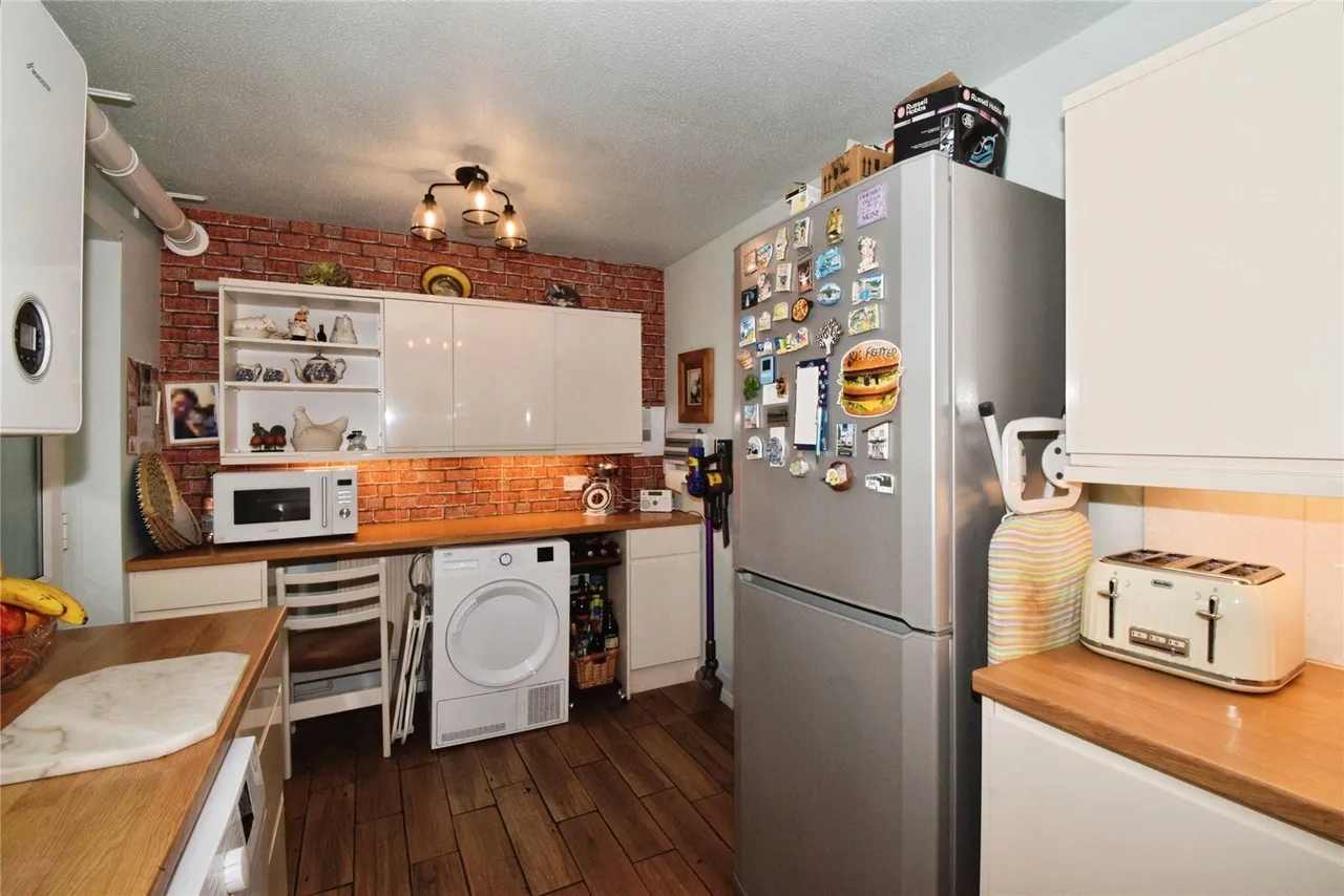 Taylors Bridge Road, Wigston, LE18, photo 15