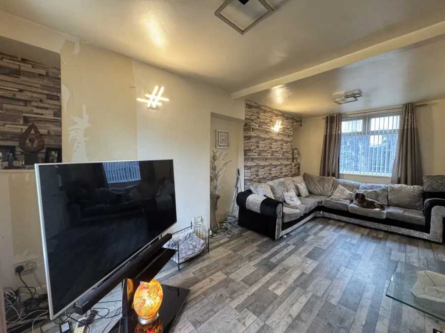 Aberfan Crescent, Aberfan, CF48, photo 4