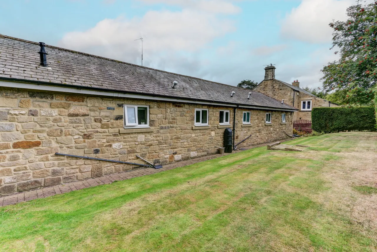Holystone, Hepscott Village, NE61, photo 21