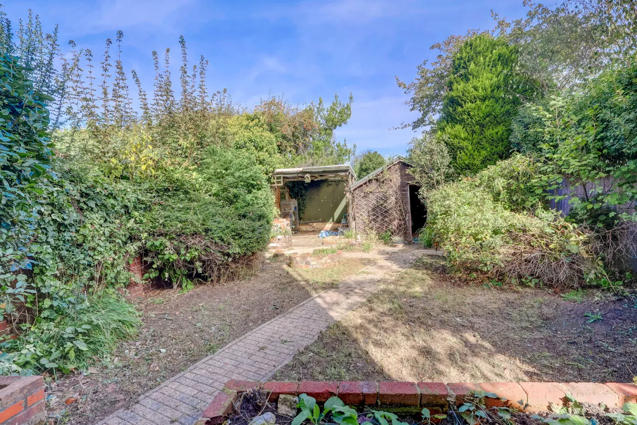 New Road, High Wycombe, HP15, photo 4