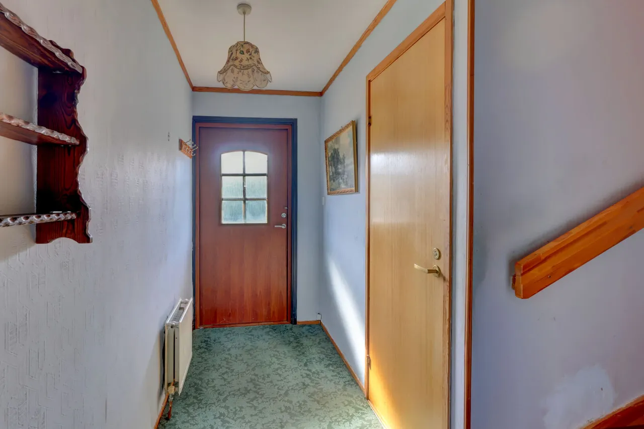 New Road, High Wycombe, HP15, photo 13