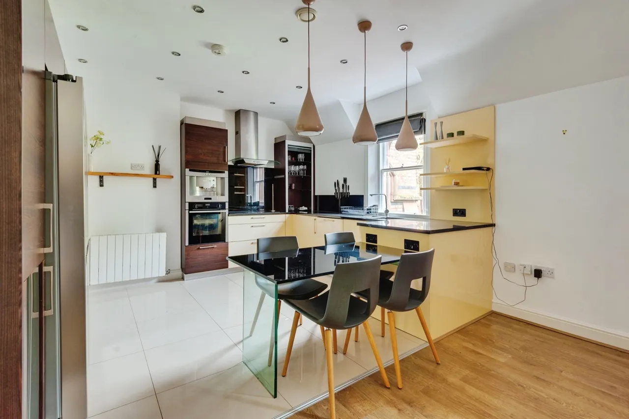 Ye Priory Court, Liverpool, L25, photo 4
