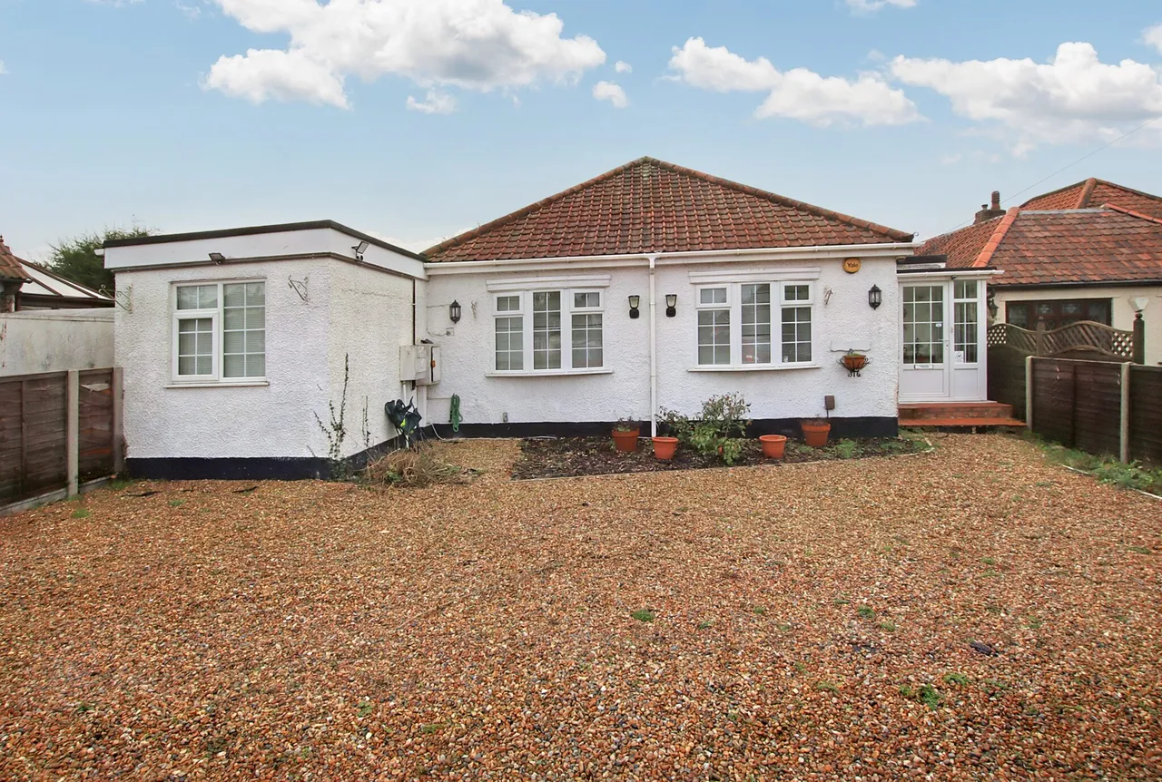 3 bed house for sale — Woodmere Avenue, Croydon, Croydon, CR0 7PJ