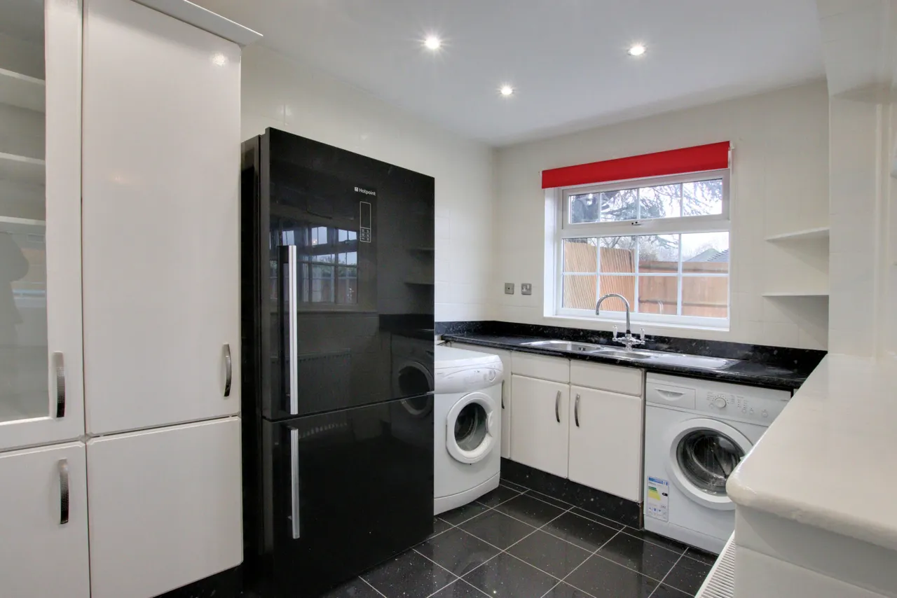 Woodmere Avenue, Croydon, Croydon, CR0 7PJ, photo 8