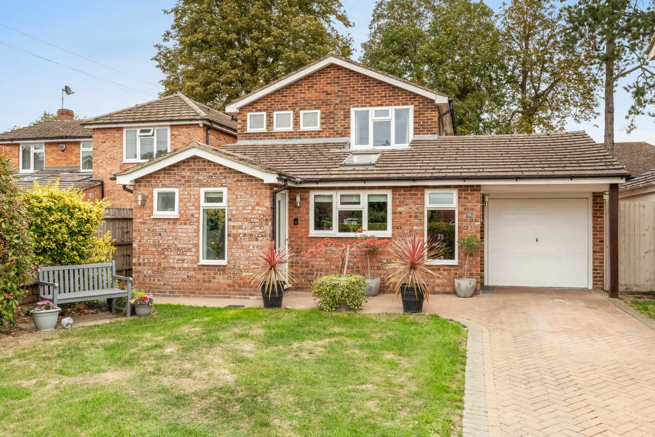 Yolsum Close, Haddenham, HP17, photo 15