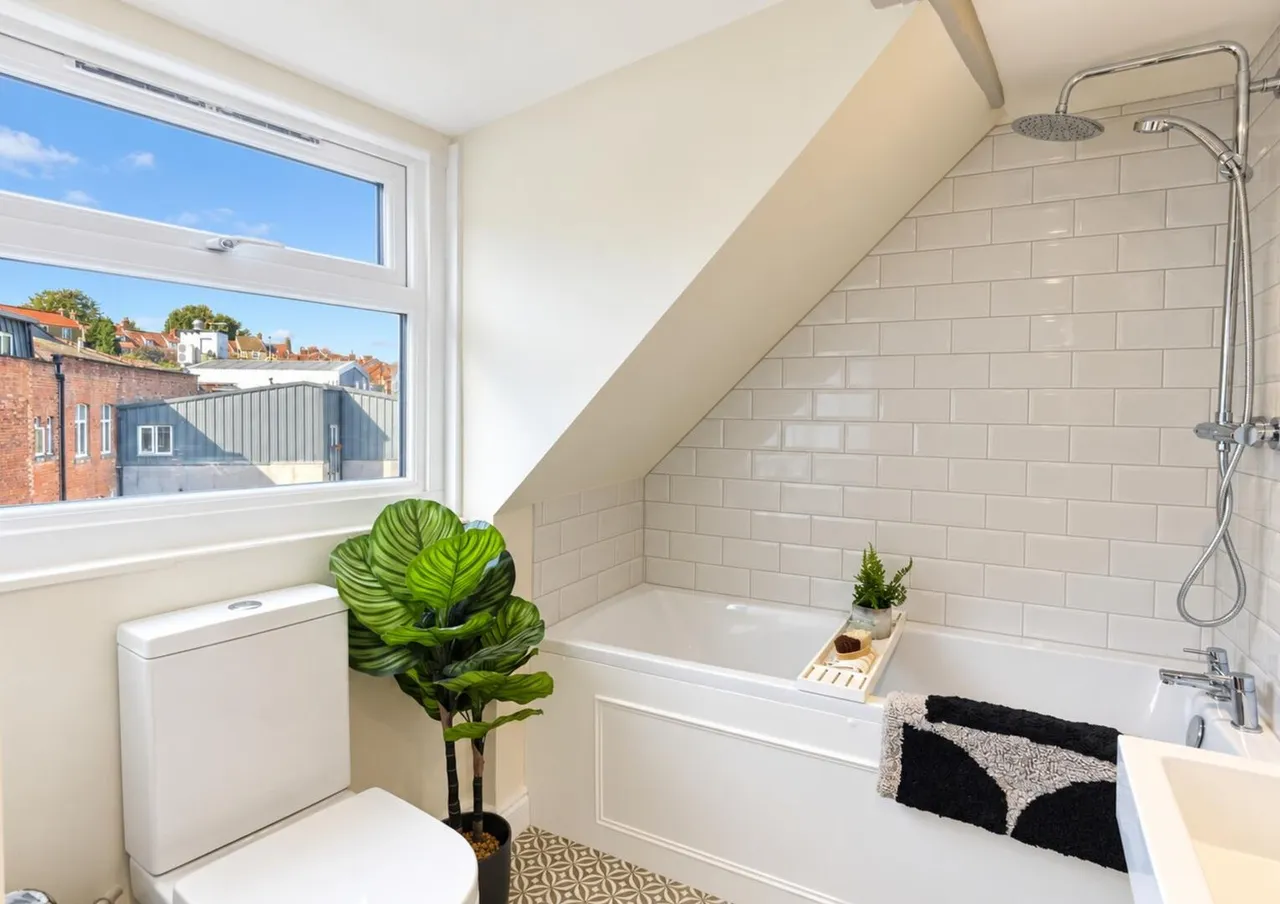 Bath Street, Frome, BA11, photo 8
