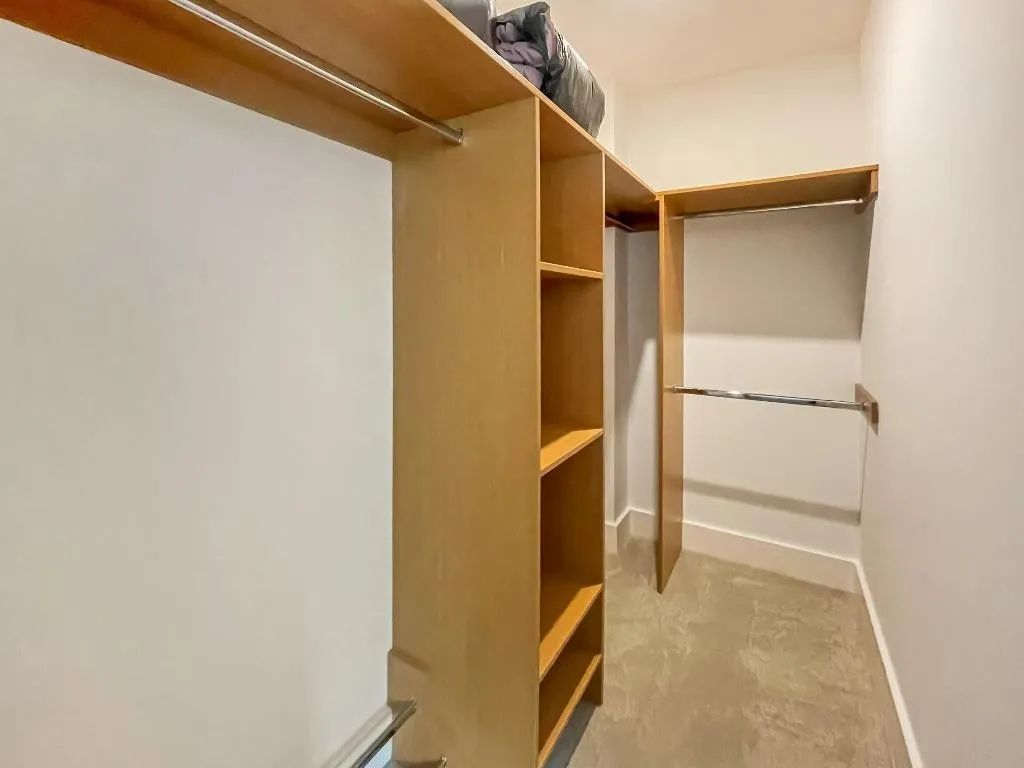 Yew Tree Court, Sanderstead, photo 6