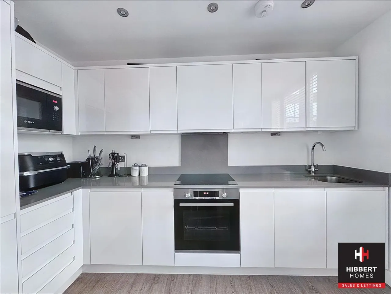 Dane Road, Sale, M33, photo 6