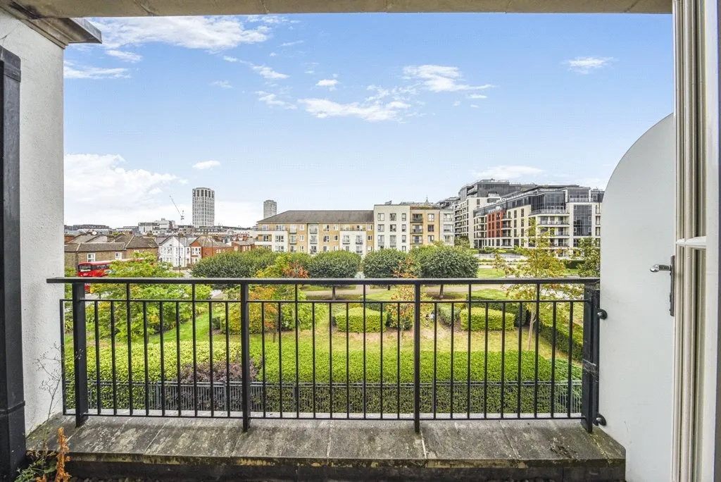 Imperial Crescent, Imperial Wharf, SW6, photo 18