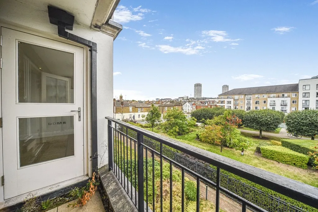 Imperial Crescent, Imperial Wharf, SW6, photo 7