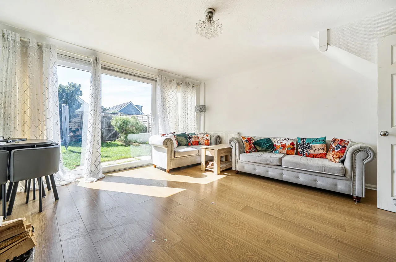 Stocks Lane, East Wittering, PO20, photo 5