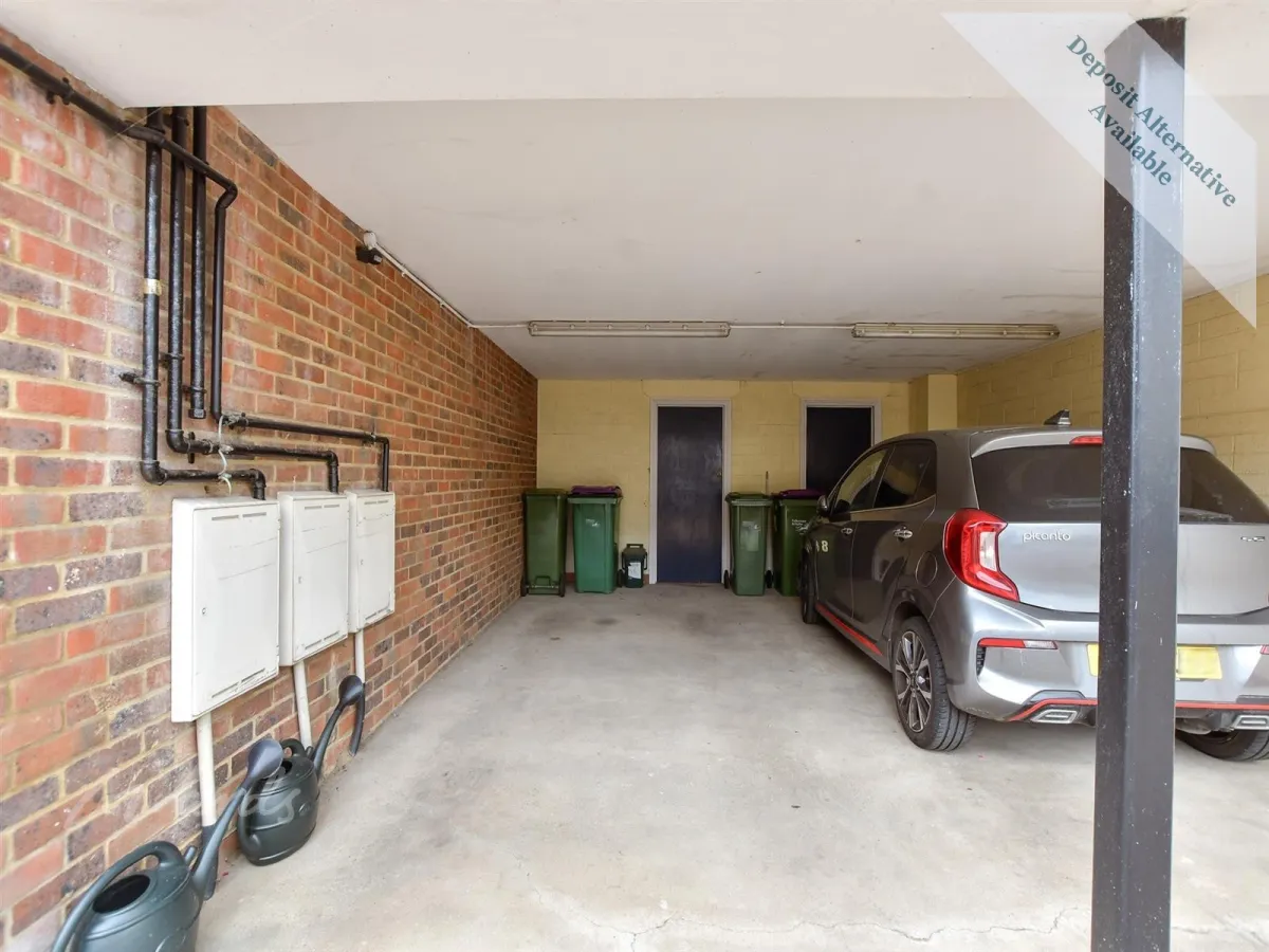 Newmans Close, Hythe, CT21, photo 6
