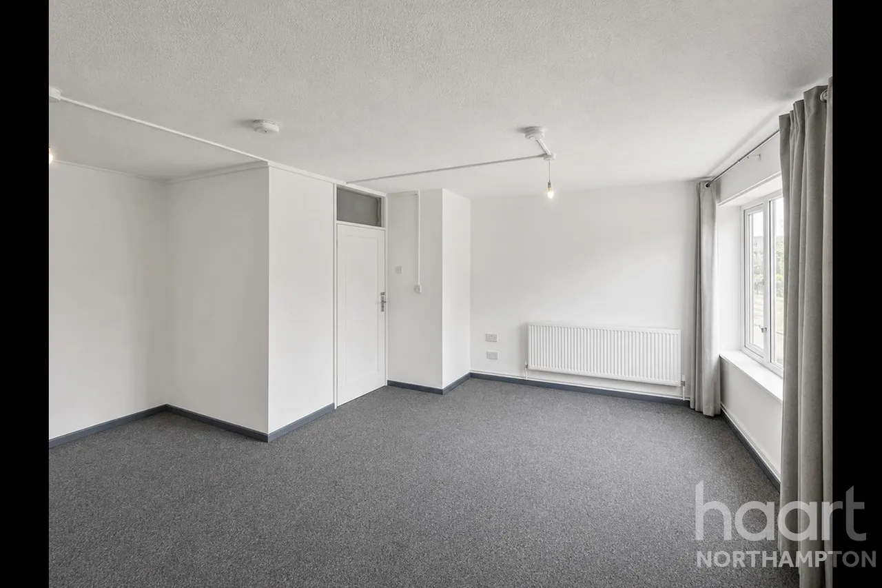Cliftonville Court, Northampton, NN1, photo 3