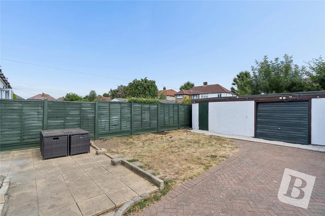 Lancaster Drive, Hornchurch, RM12, photo 10