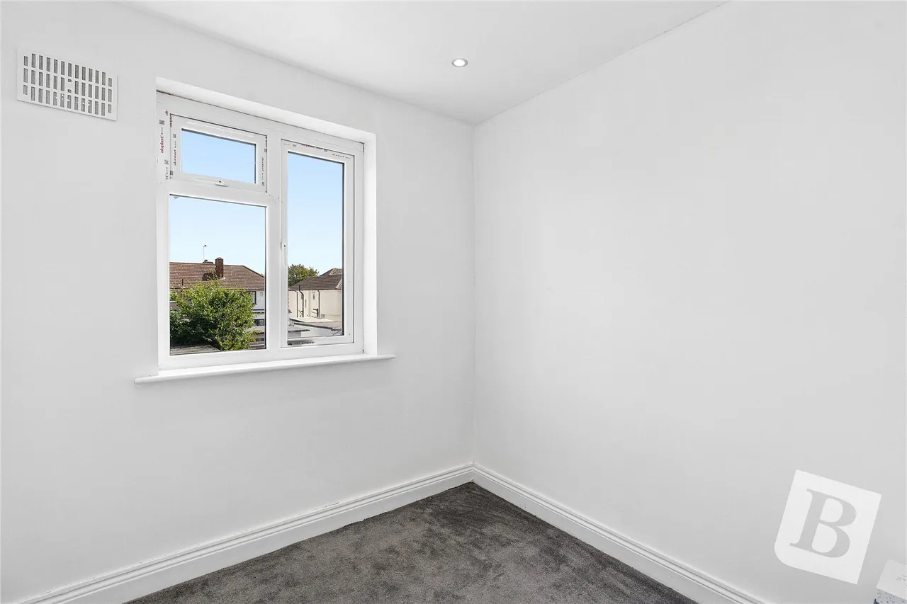Lancaster Drive, Hornchurch, RM12, photo 8