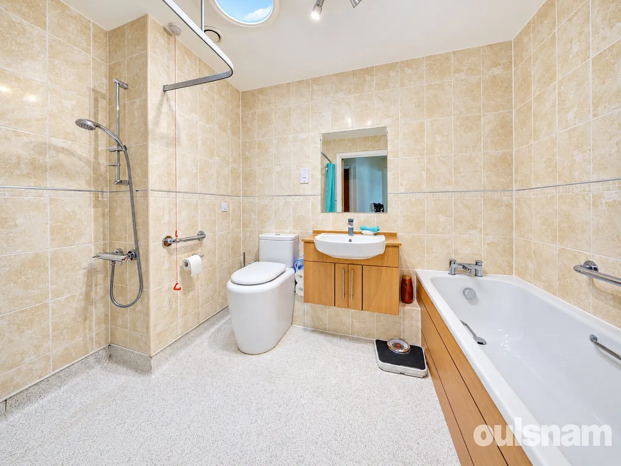 Hanbury Road, Droitwich, WR9, photo 6