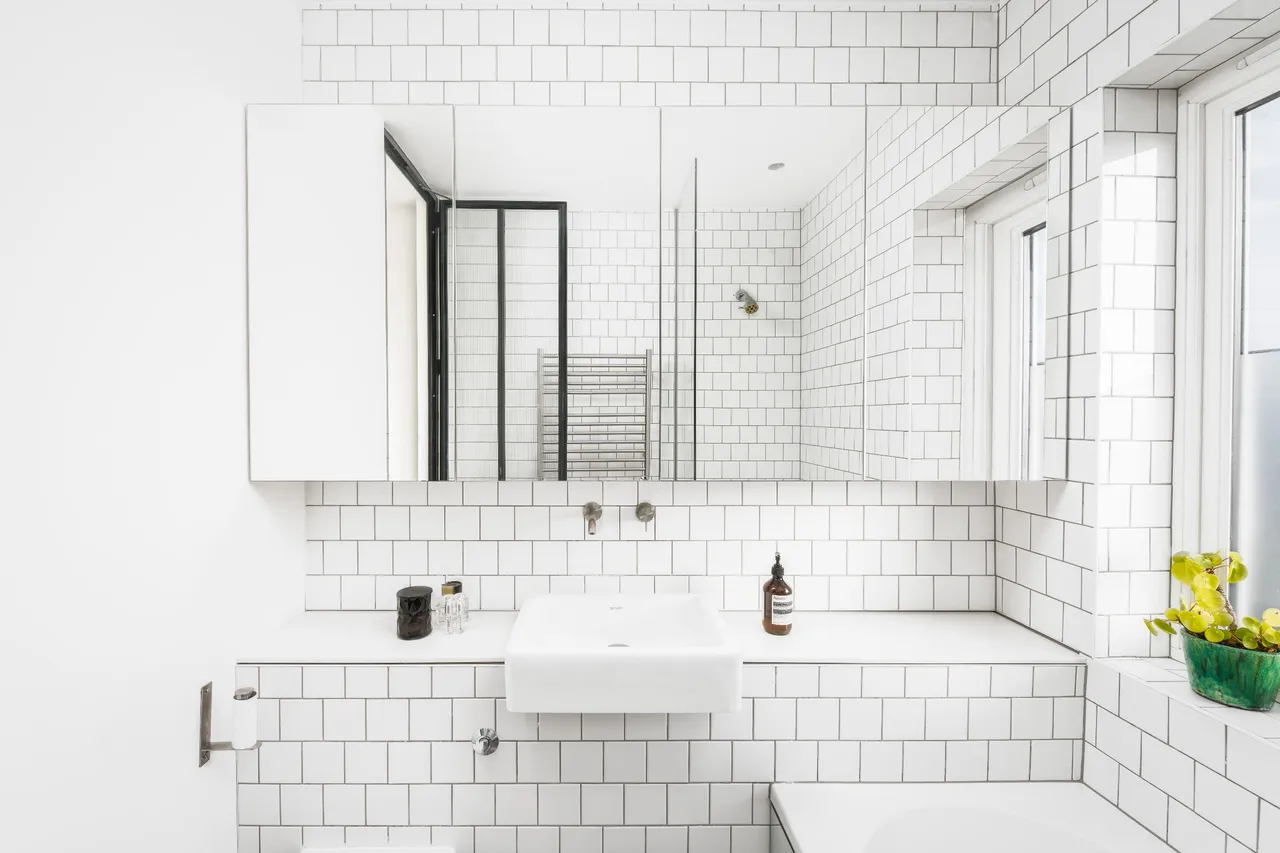 Whitmore Gardens, NW10, photo 19